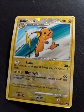 Raichu Pokémon Holo Card - Yellow Lightning Artwork